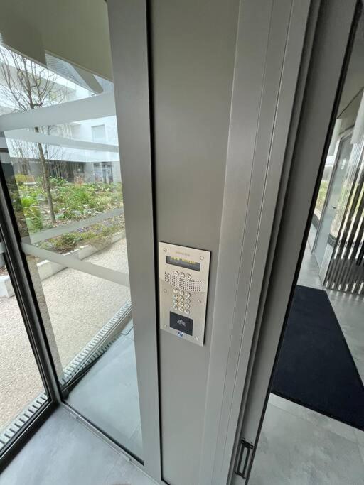 Magnifique Appartement Sur La Seine Alfortville Ngoại thất bức ảnh